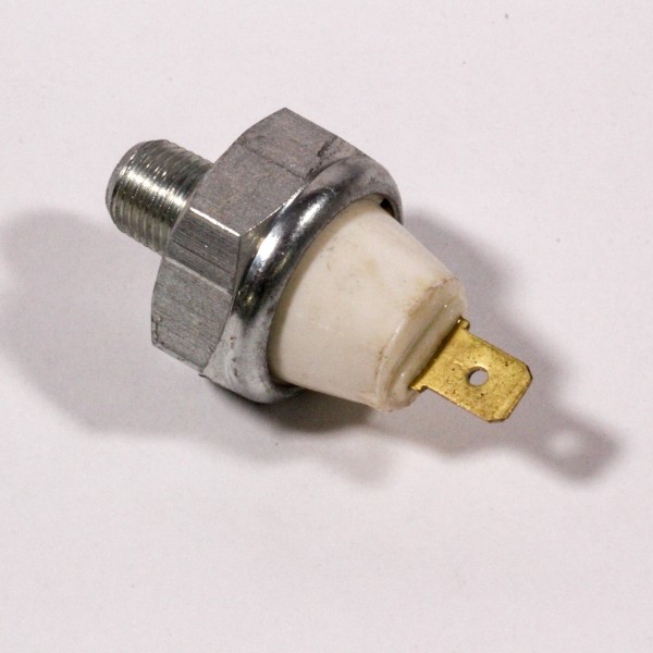 OIL PRESSURE SWITCH - 1/8 For FORD NEW HOLLAND SUPER MAJOR